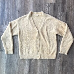 Levi’s Sweater White Fuzzy Betty Cardigan Sweater Relaxed Fit Size Small